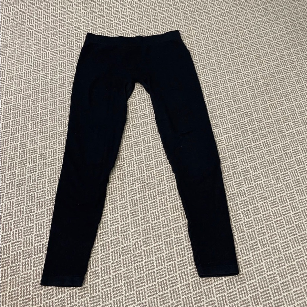 black leggings